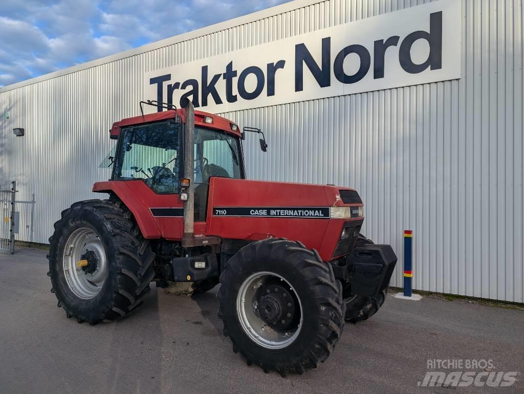 Case IH Magnum 7110 Tractoren