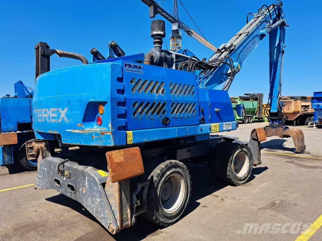 Fuchs MHL 331 Waste / industry handlers