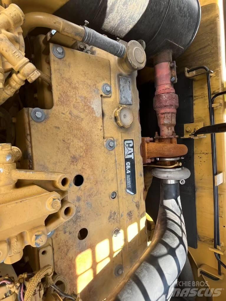 CAT 320d Rupsgraafmachines