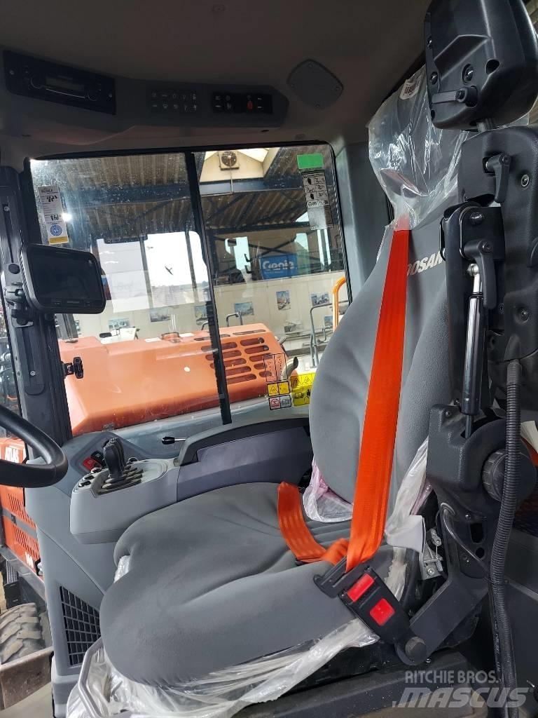 Develon DL 320-7 Wielladers