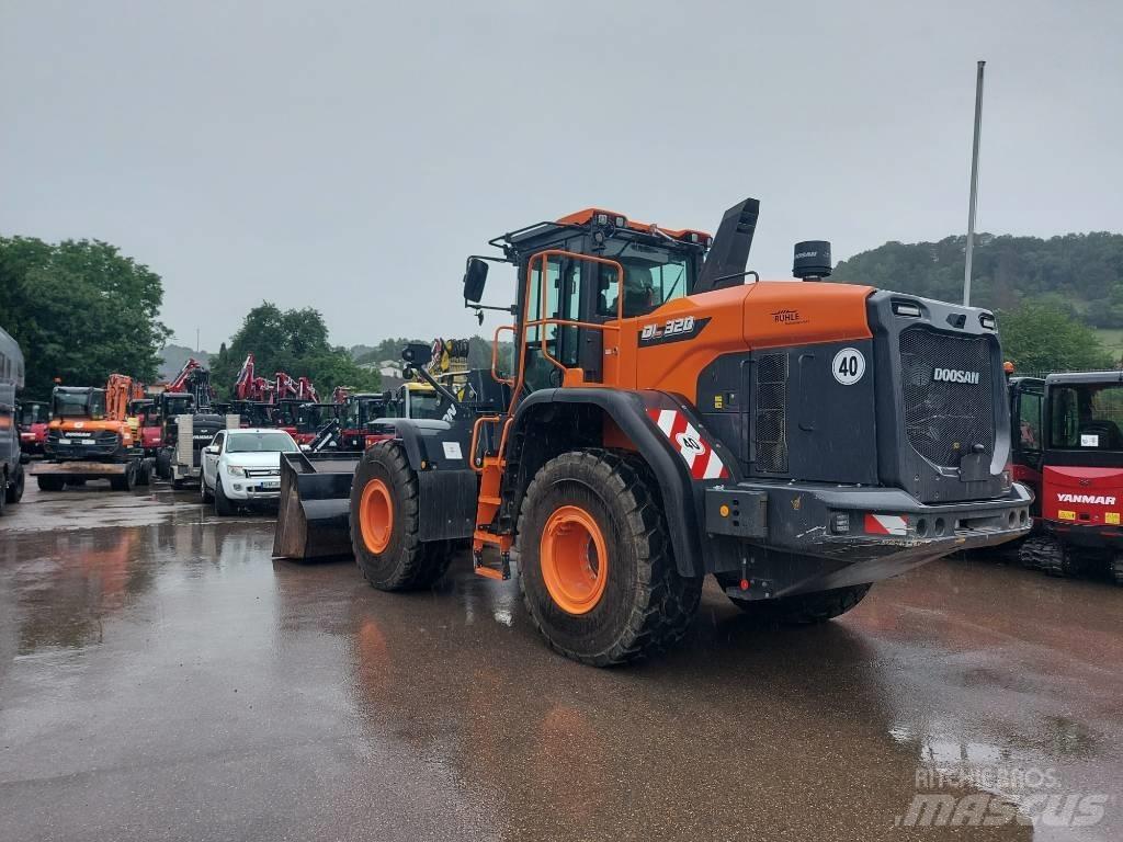 Develon DL 320-7 Wielladers
