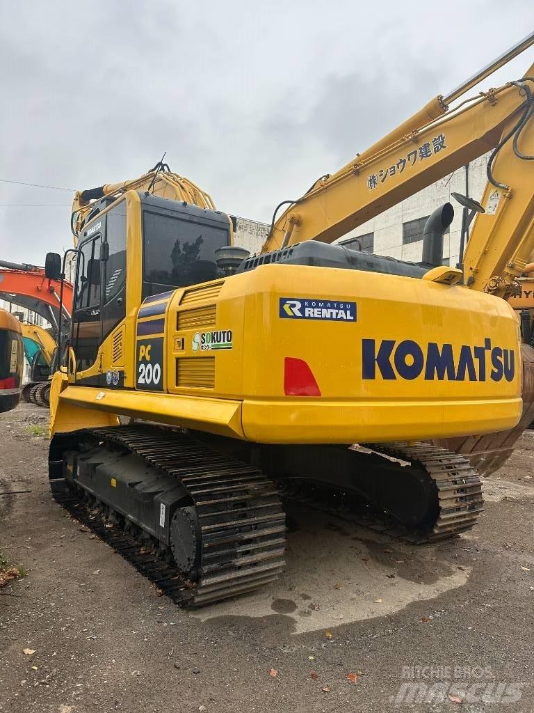 Komatsu PC 200-8 Rupsgraafmachines
