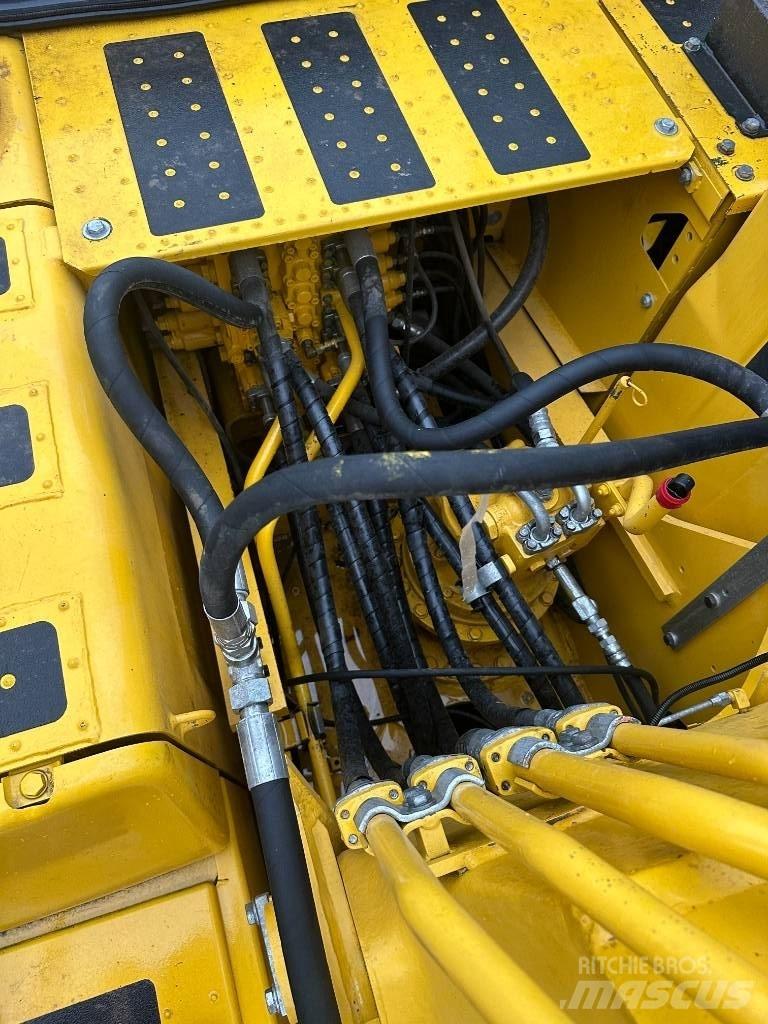 Komatsu PC 200-8 Rupsgraafmachines