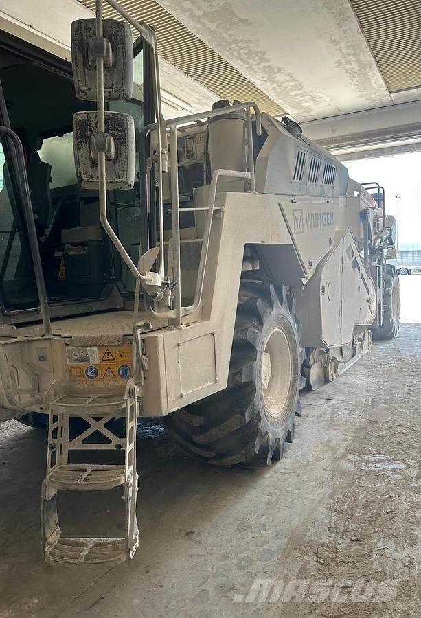 Wirtgen WR250i Asfalt recyclers
