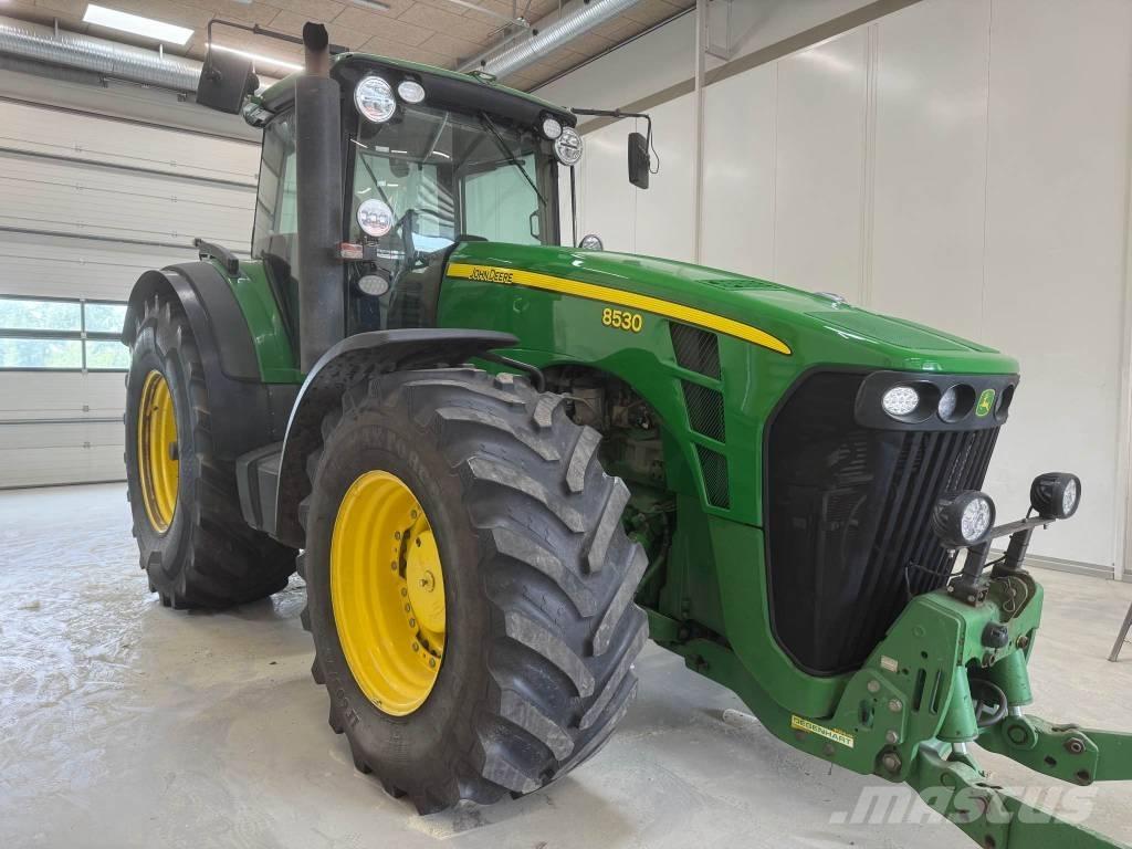 John Deere 8530 Tractoren