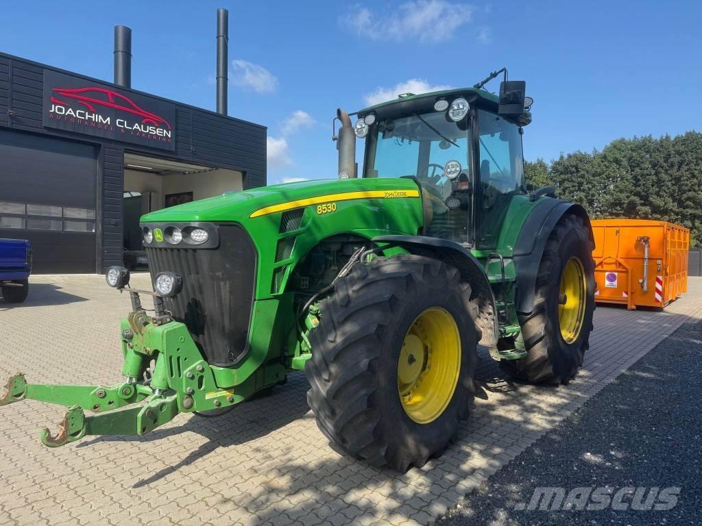 John Deere 8530 Tractoren