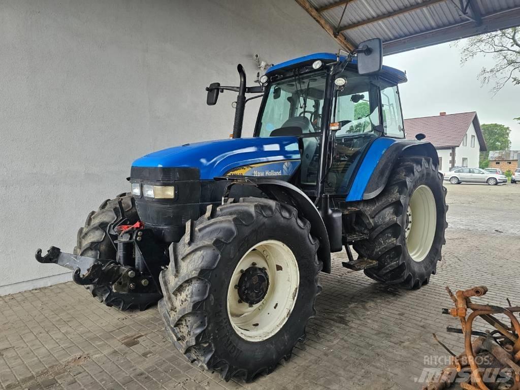 New Holland TM 140 Tractoren