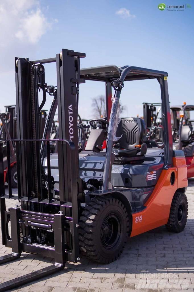 Toyota 02-8 FG F 25 LPG heftrucks