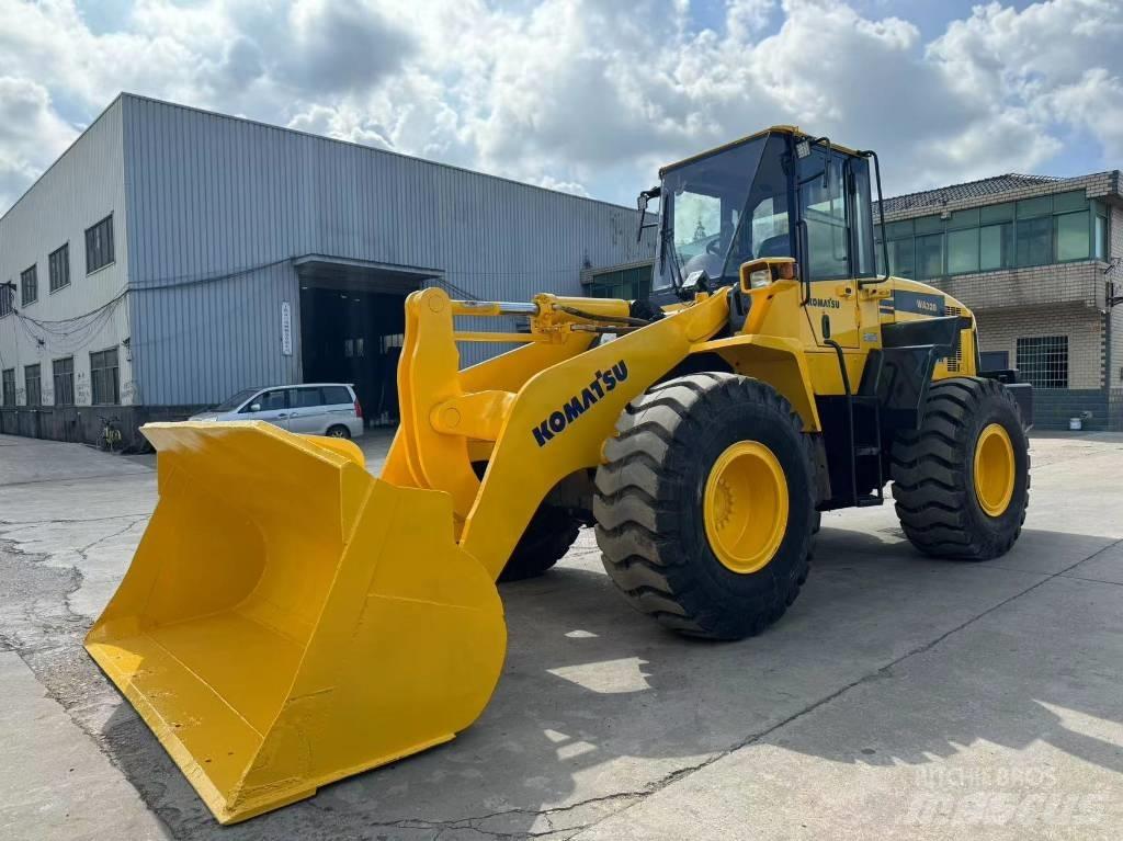 Komatsu WA 320-5 Wielladers
