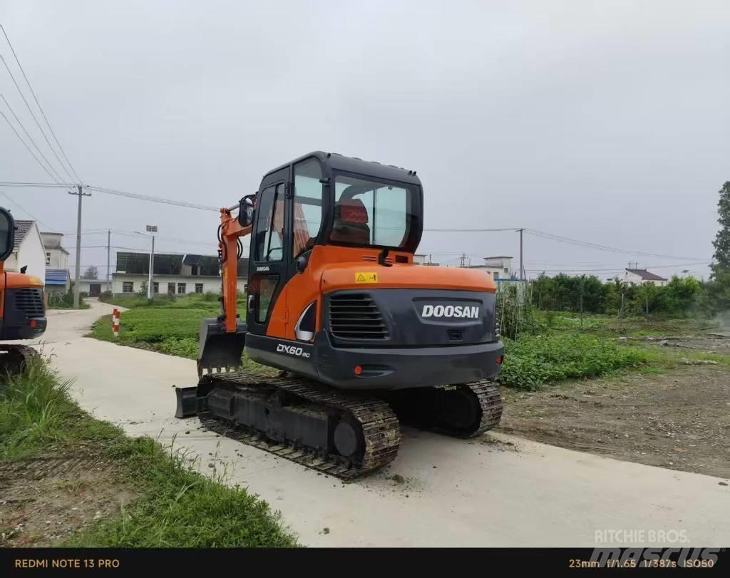 Doosan DX 60 Minigraafmachines < 7t