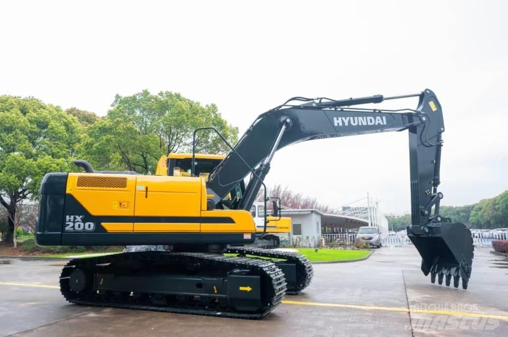 Hyundai HX 220 N Rupsgraafmachines