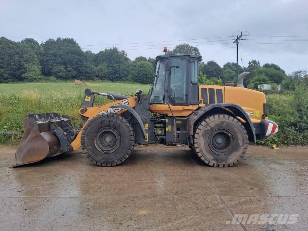 CASE 821g Wielladers