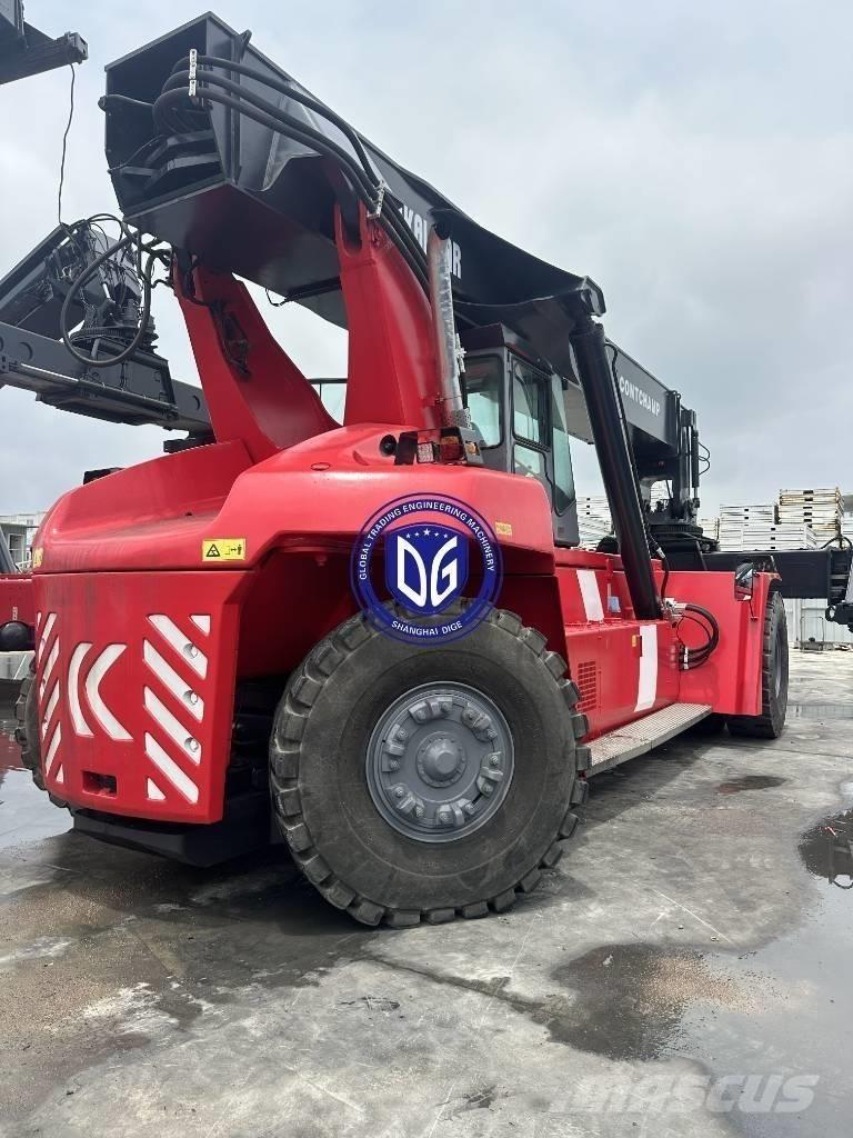 Kalmar DRF 450 Reachstackers