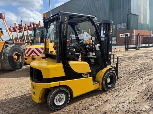 Yale 25 GDPVX Diesel heftrucks