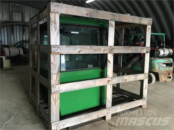 John Deere  Cabine en interieur