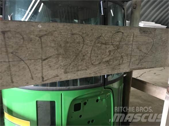 John Deere  Cabine en interieur