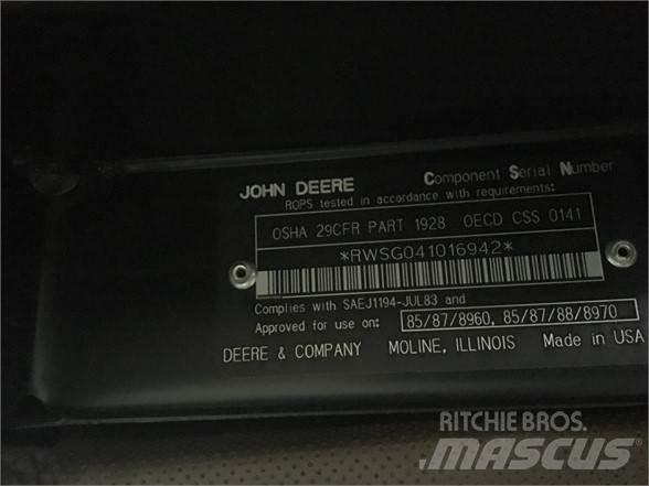 John Deere  Cabine en interieur