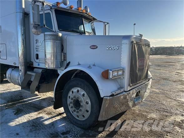 Peterbilt 379 Trekkers