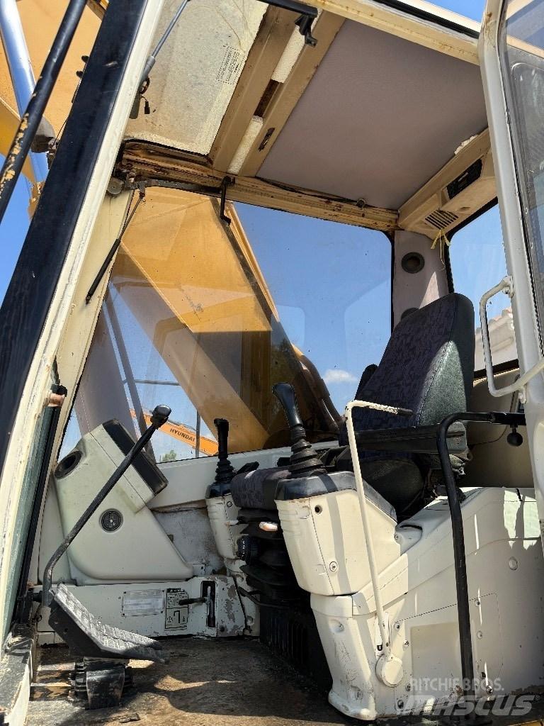 CAT 325 LN Rupsgraafmachines