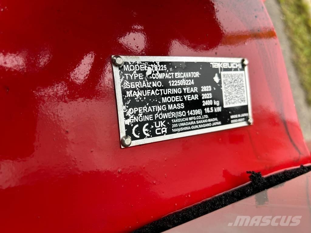 Takeuchi TB 225 Minigraafmachines < 7t