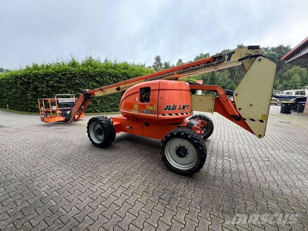 JLG 600 AJ Knikarmhoogwerkers