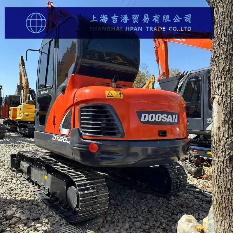 Doosan DX 60-9C Rupsgraafmachines
