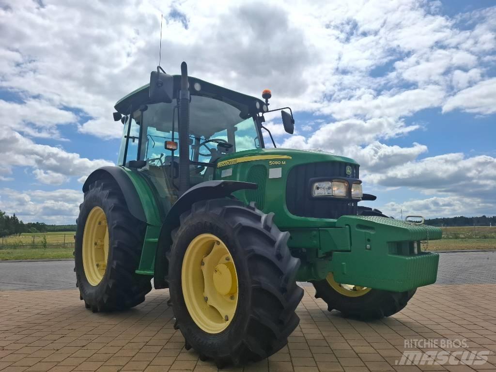 John Deere 5080M Tractoren