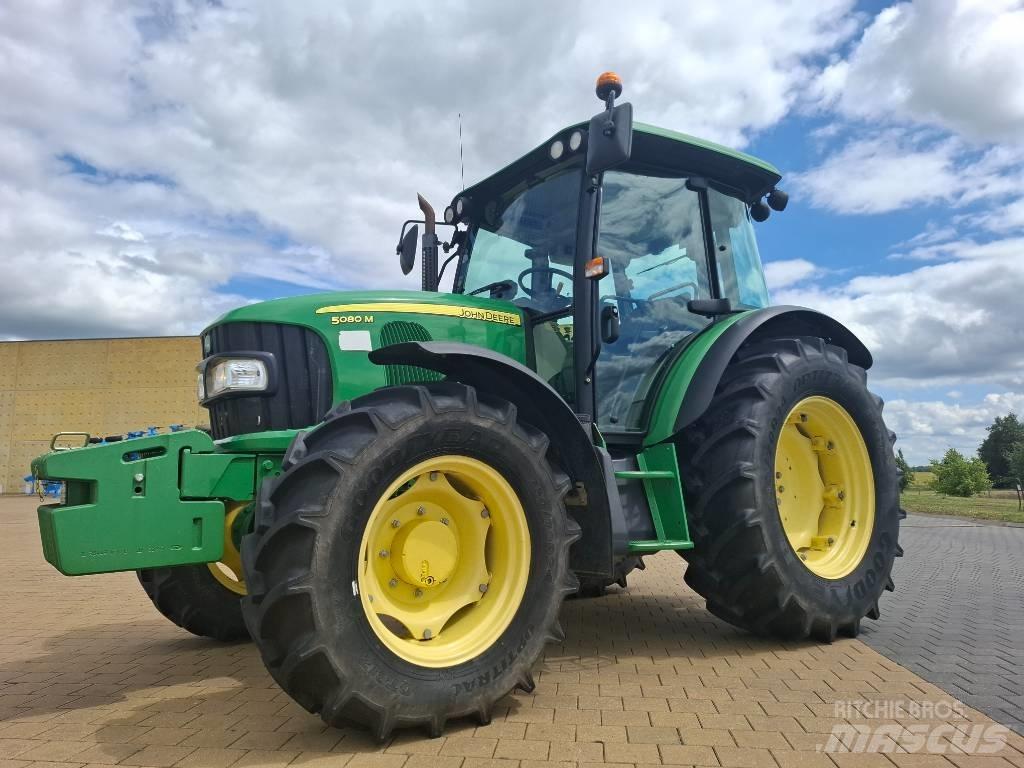 John Deere 5080M Tractoren