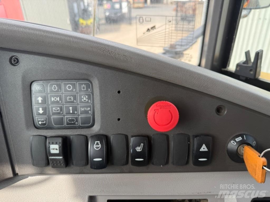 Volvo A 25 G Knik dumptrucks