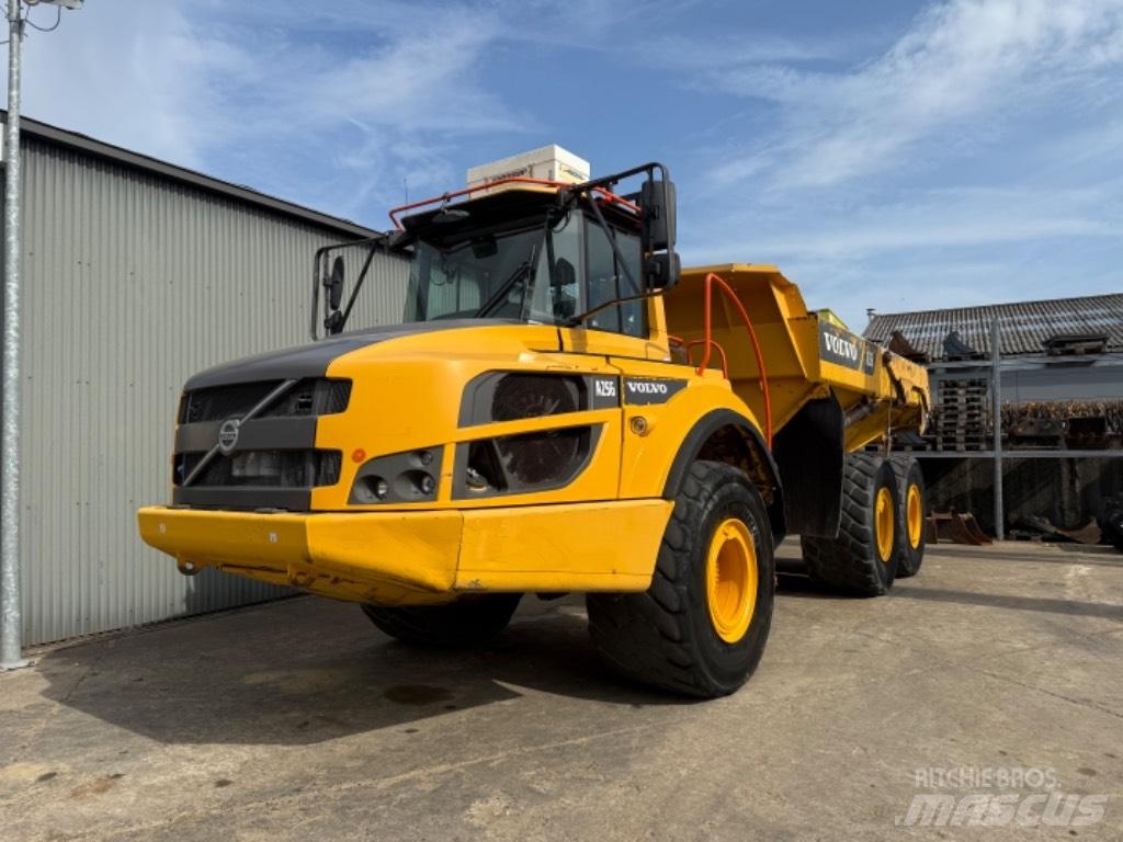 Volvo A 25 G Knik dumptrucks