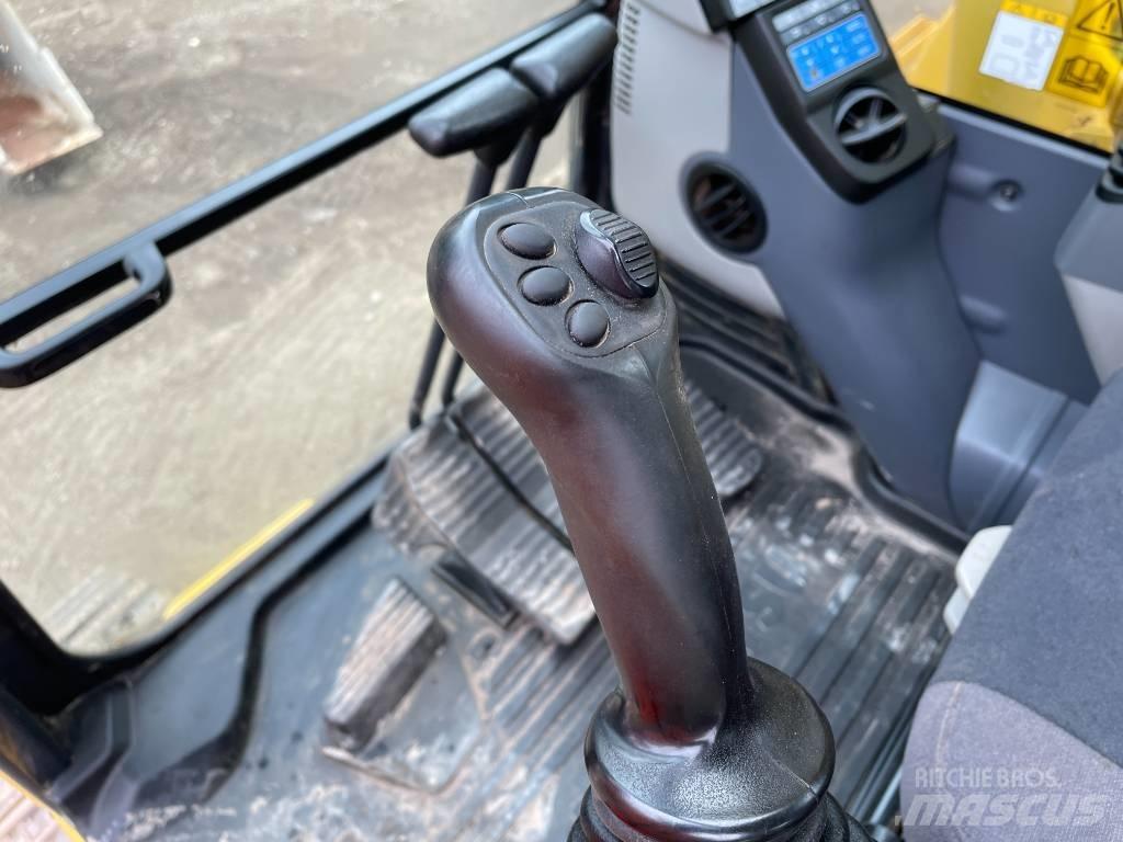 Komatsu PC 210 LC-11 Long reach excavators