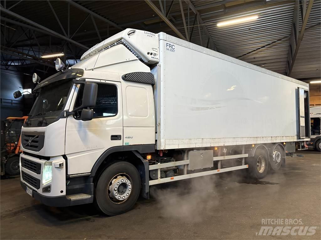 Volvo FM13 6x2 Bakwagens met gesloten opbouw