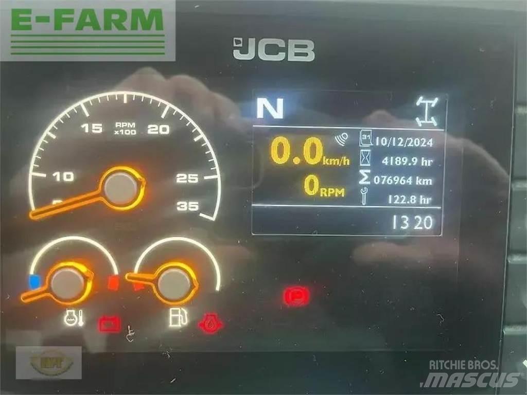 JCB fastrac 4220 Tractoren
