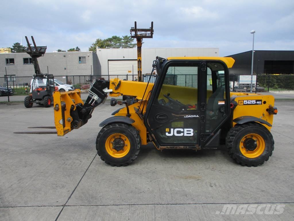 JCB 525-60 (404) Verreikers