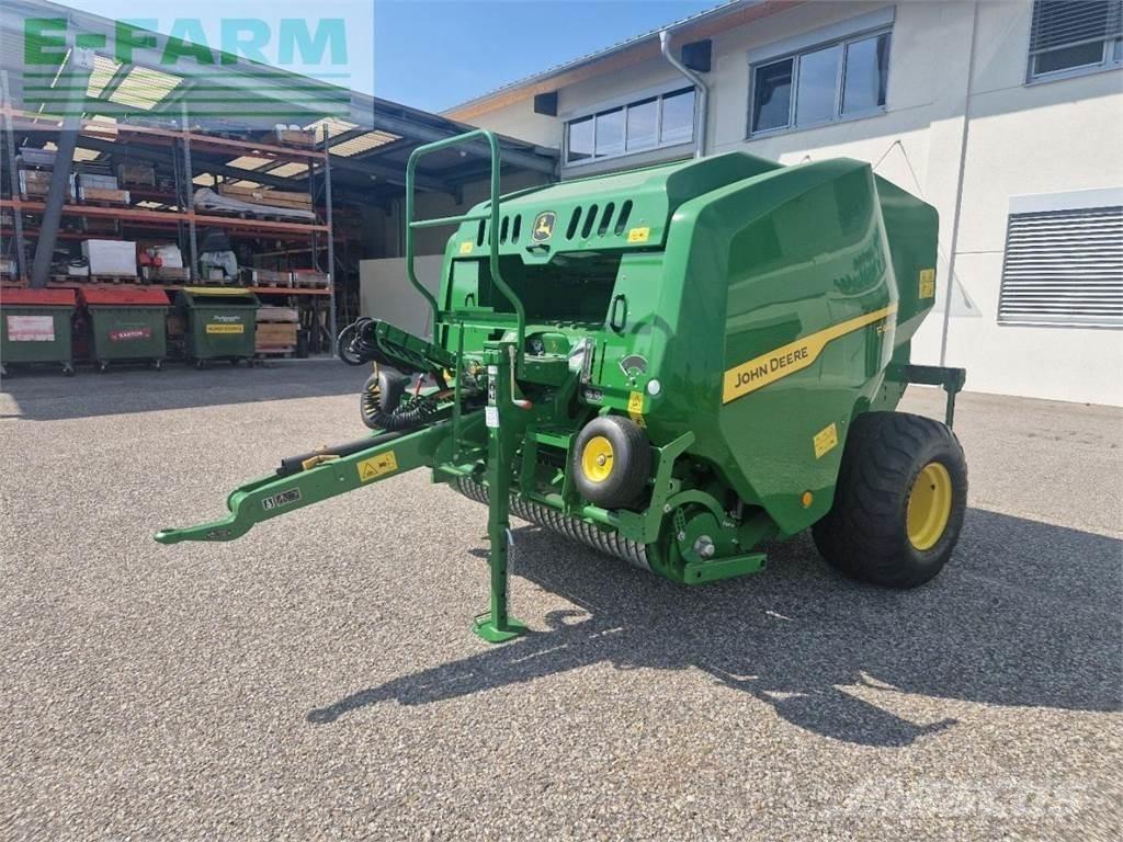 John Deere F441M Vierkante balenpers