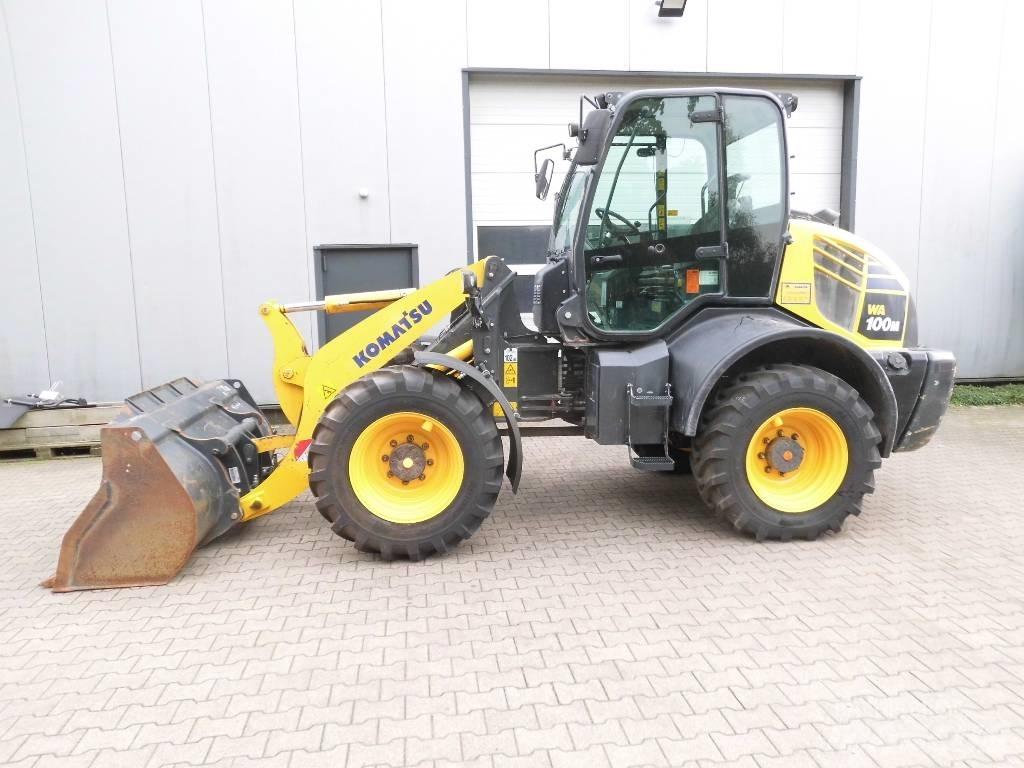 Komatsu WA 100 M-8 Wielladers