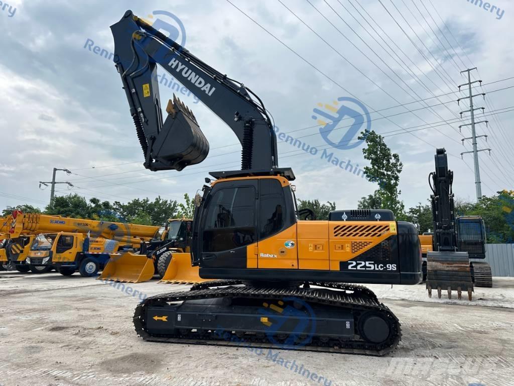 Hyundai 225LC-9S Rupsgraafmachines
