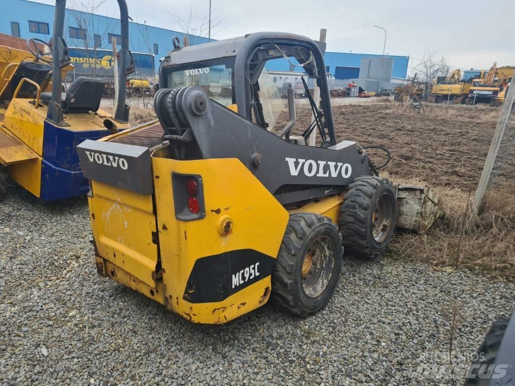 Volvo MC 95 C Schrankladers