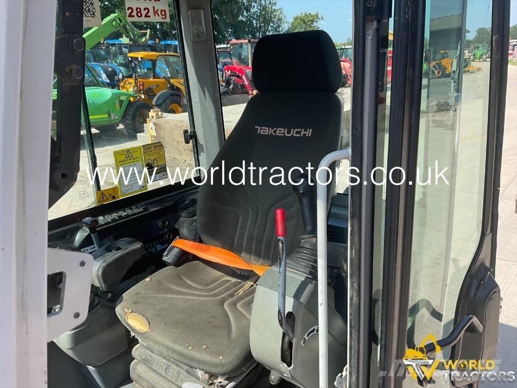 Takeuchi TB 230 Minigraafmachines < 7t