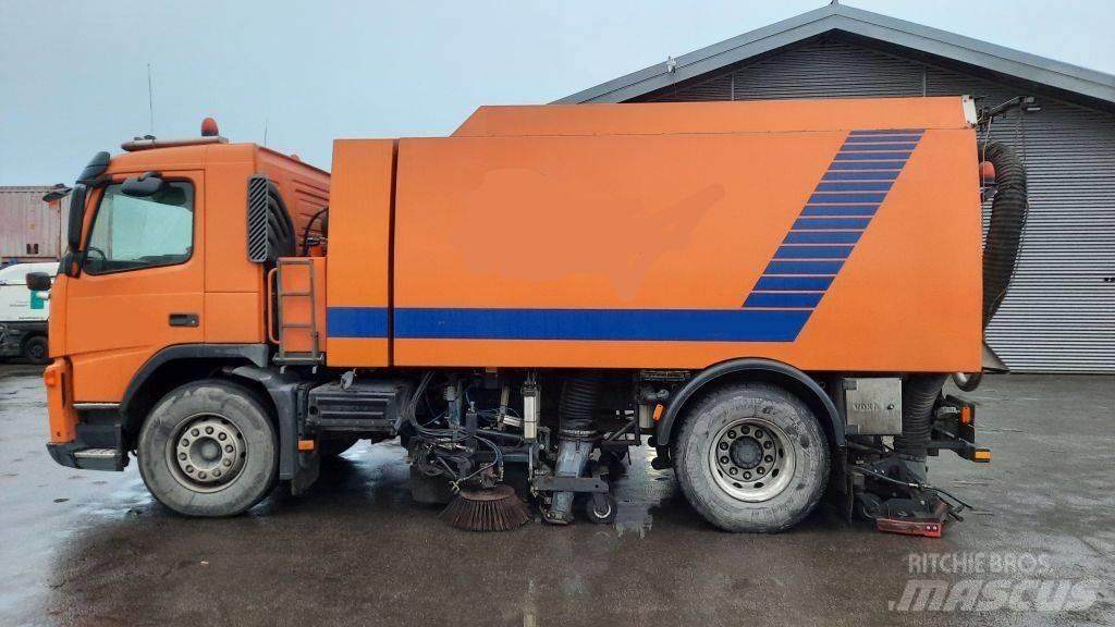 Volvo FM9 + Beam CX800 Veegwagens