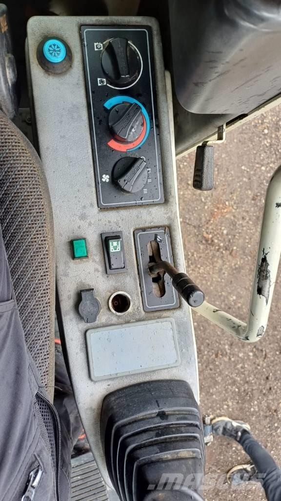 Volvo EW 140 Wielgraafmachines