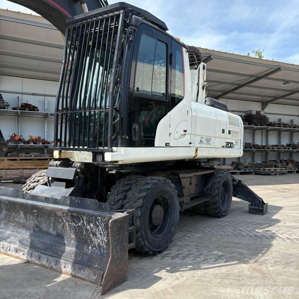 Hidromek HMK 200 W Wielgraafmachines