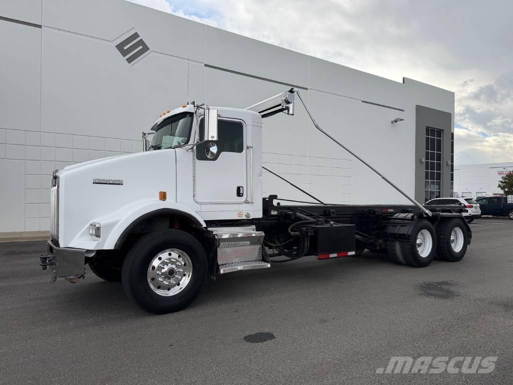 Kenworth T 800 Containertrucks met kabelsysteem