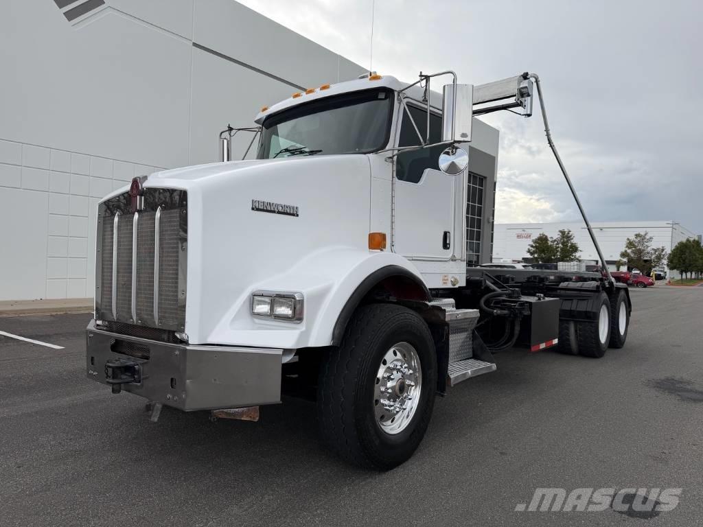 Kenworth T 800 Containertrucks met kabelsysteem