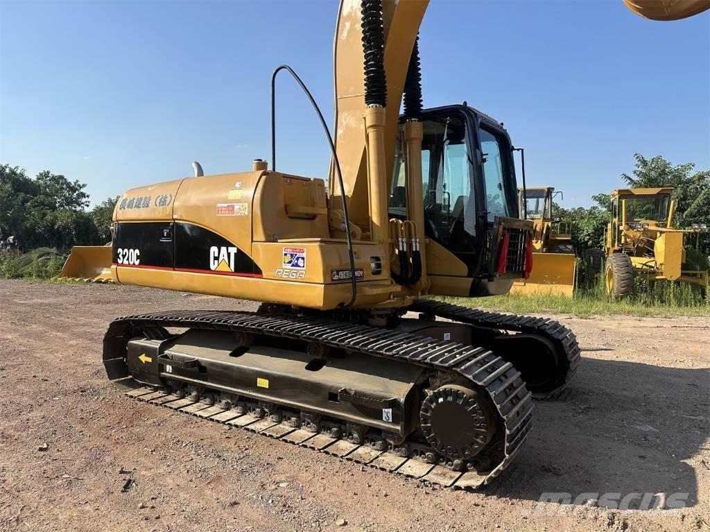 CAT 320 C Rupsgraafmachines