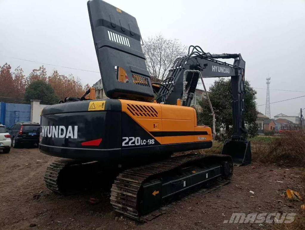 Hyundai 220LC-9S Rupsgraafmachines
