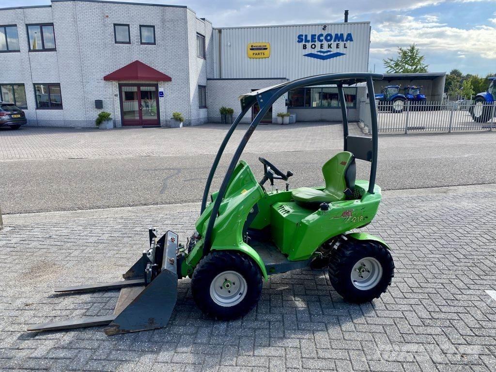 Avant 218 Wielladers