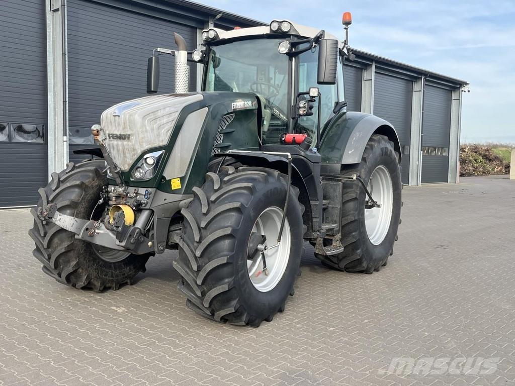 Fendt 828 VARIO Tractoren