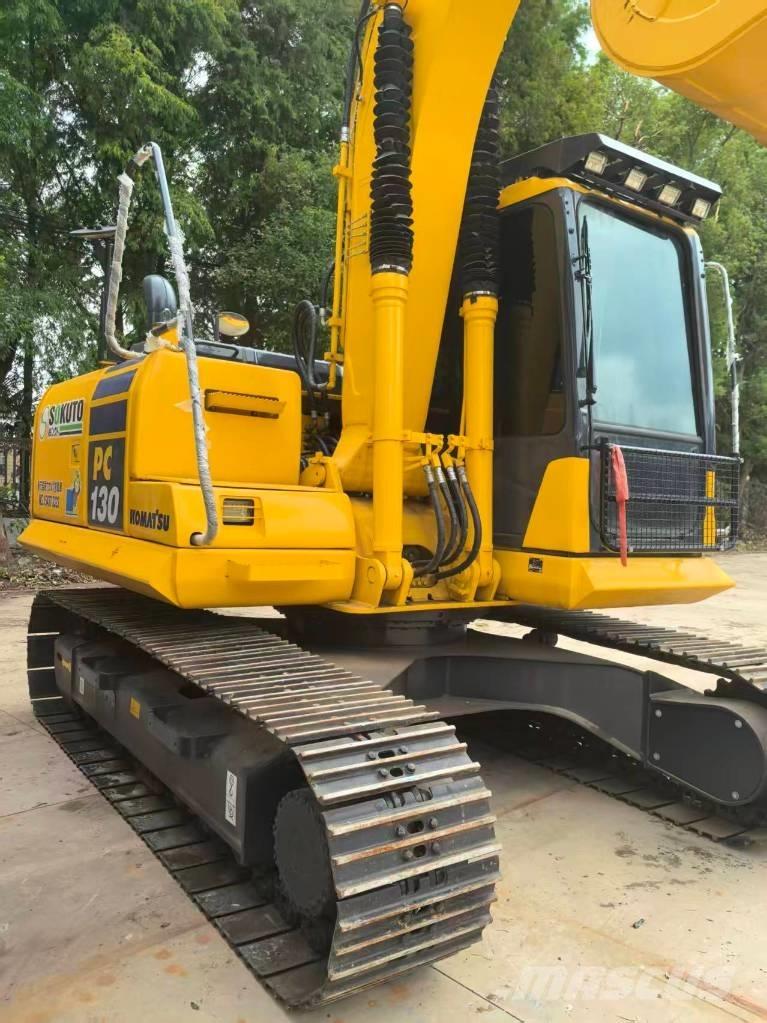 Komatsu PC 130 Amfibische graafmachines