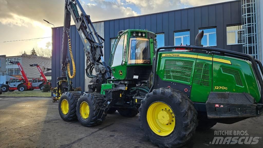 John Deere 1270 G Harvesters